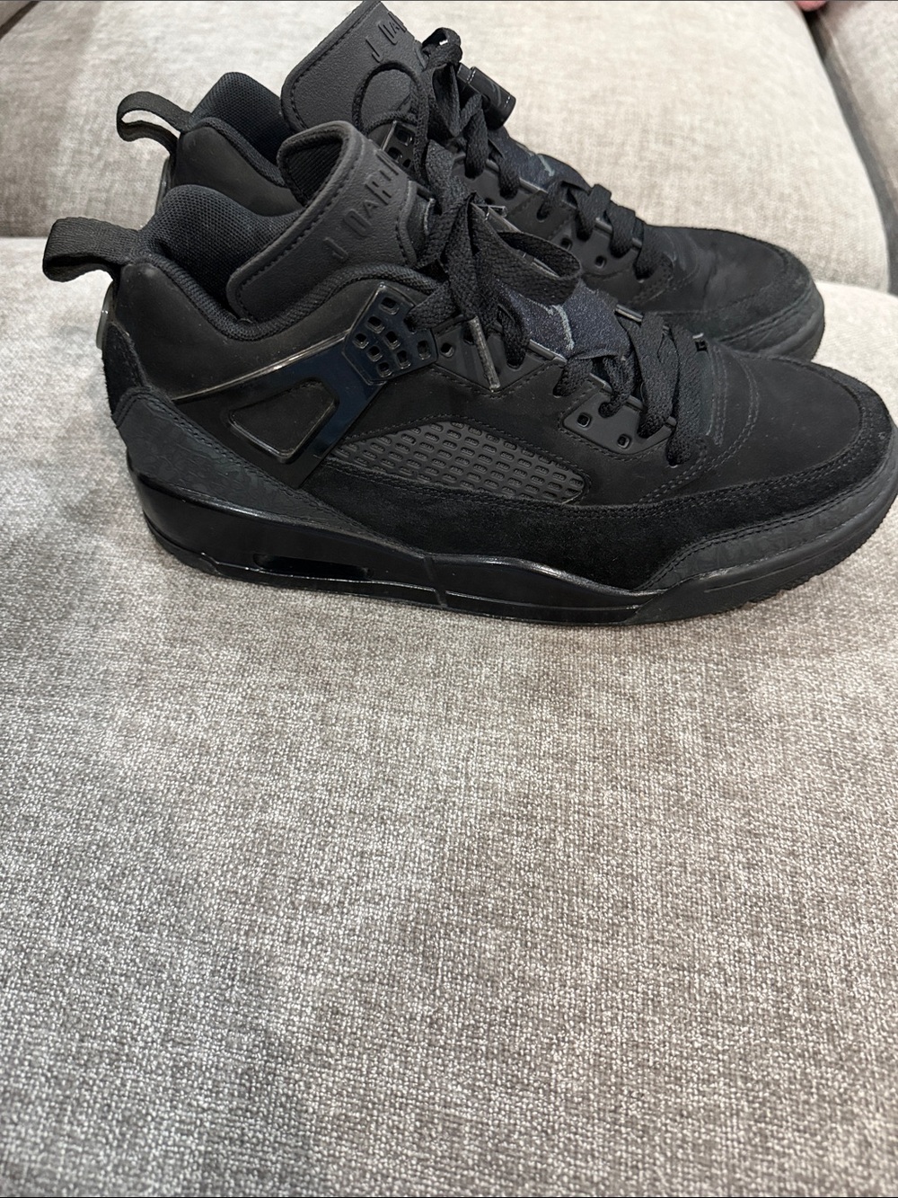 Jordan Spizike  low Men's Black Suede Athletic Sneakers